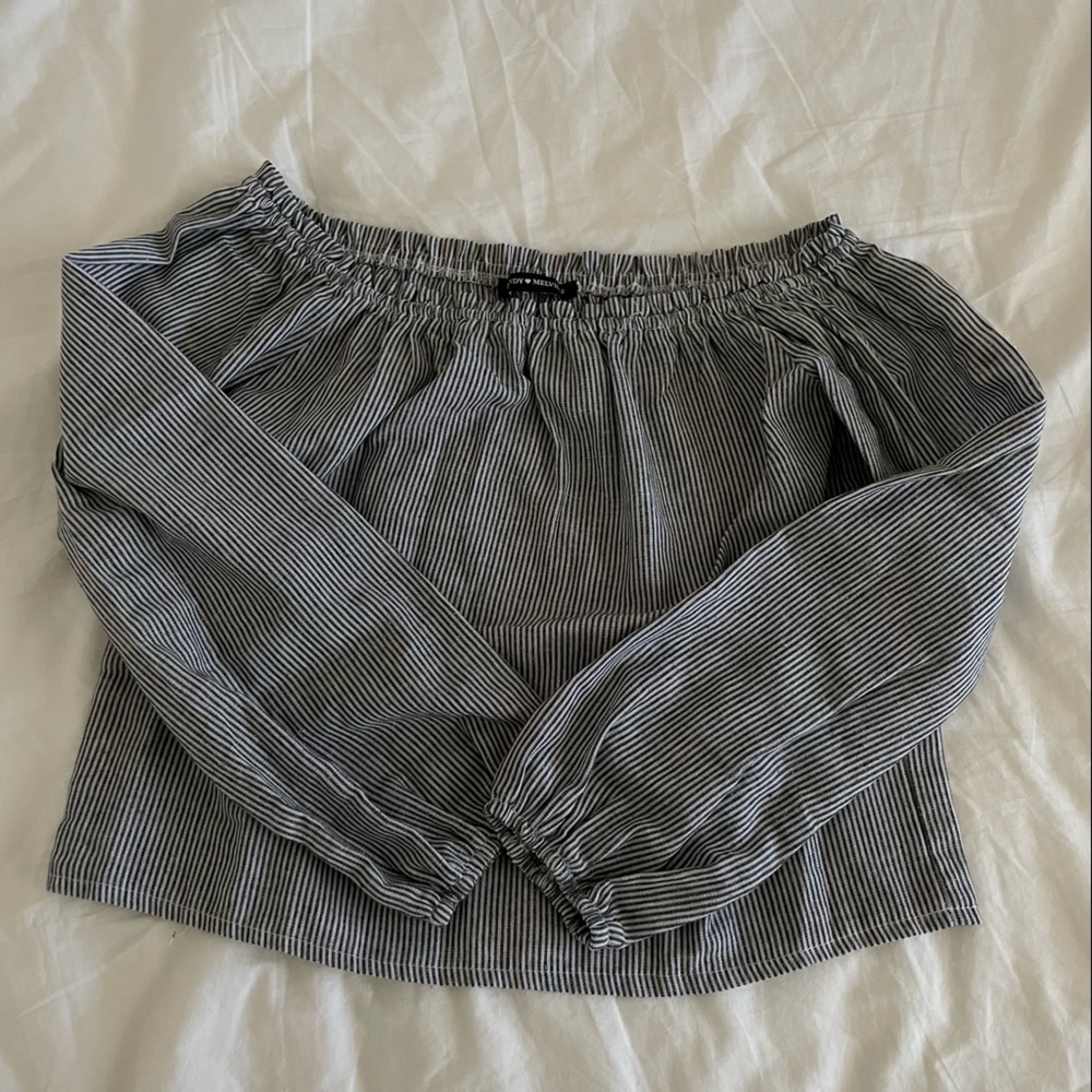 Brandy Melville Off Shoulder Top